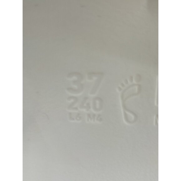 Birkenstock Women’s Honolulu EVA Flip Flops Unisex White Sandals Size 6 US - Picture 6 of 8